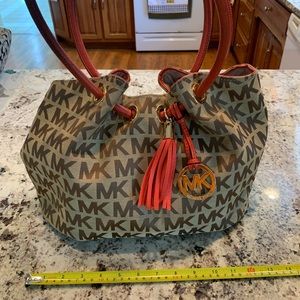 Michael Kors purse